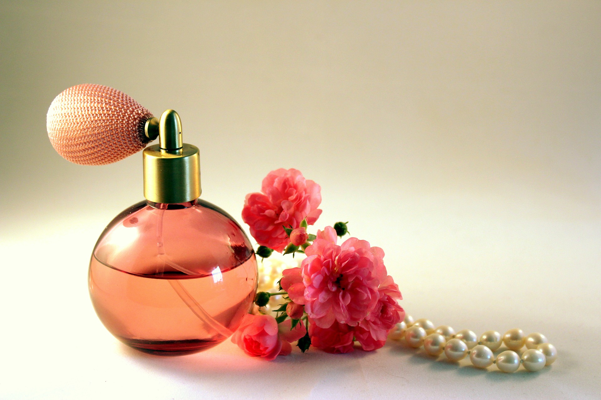 7 Top Notes on Perfume as an Ancient and Modern Art